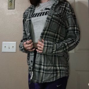 Black and gray flannel 🖤⛓